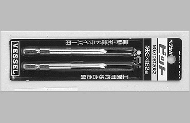 ビット　Ｄ８１